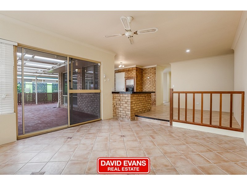 26 Port Royal Drive, Safety Bay WA 6169
