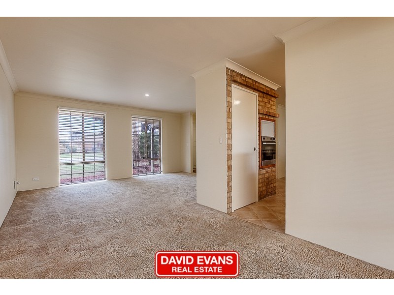 26 Port Royal Drive, Safety Bay WA 6169