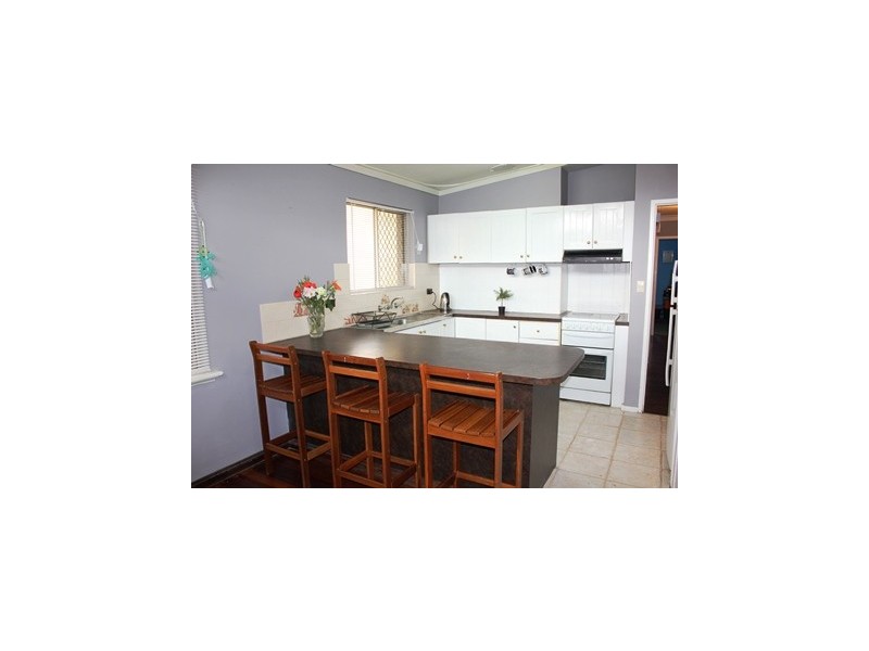 2 Coomel Close, Hillman WA 6168