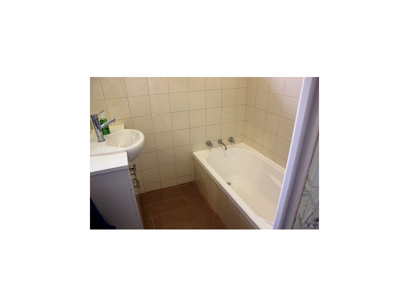 2 Coomel Close, Hillman WA 6168