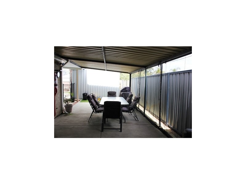 2 Coomel Close, Hillman WA 6168