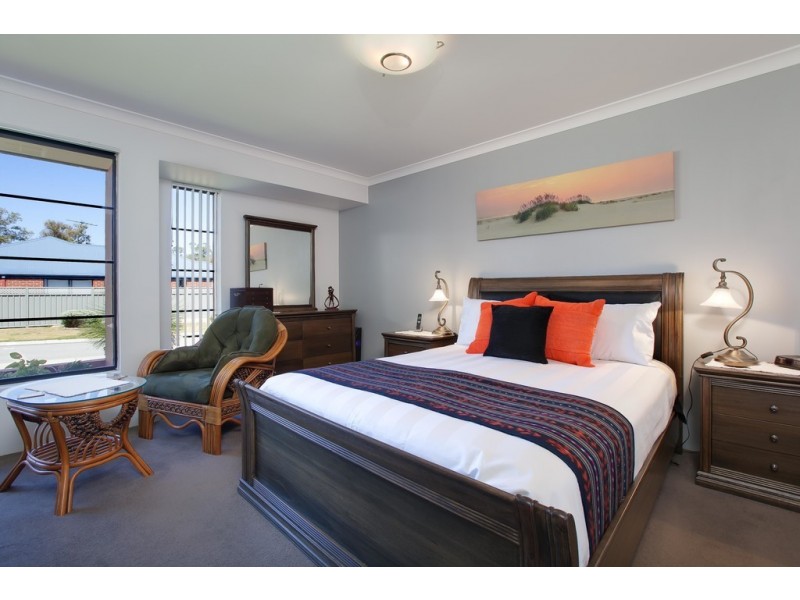 14 Ringwood Loop, Wellard WA 6170