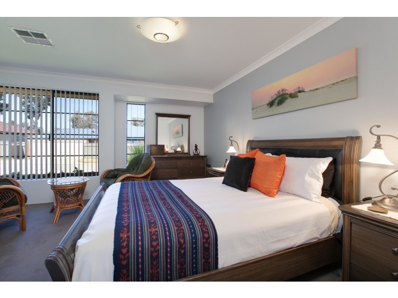 14 Ringwood Loop, Wellard WA 6170