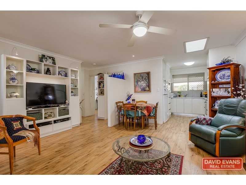 11/16 Hefron Street, Rockingham WA 6168