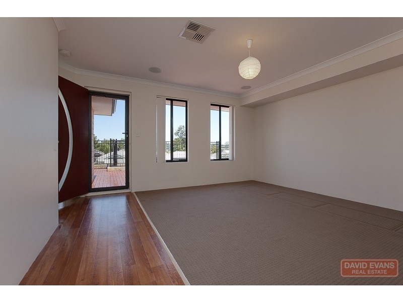 17 Wallingford Crescent, Wellard WA 6170