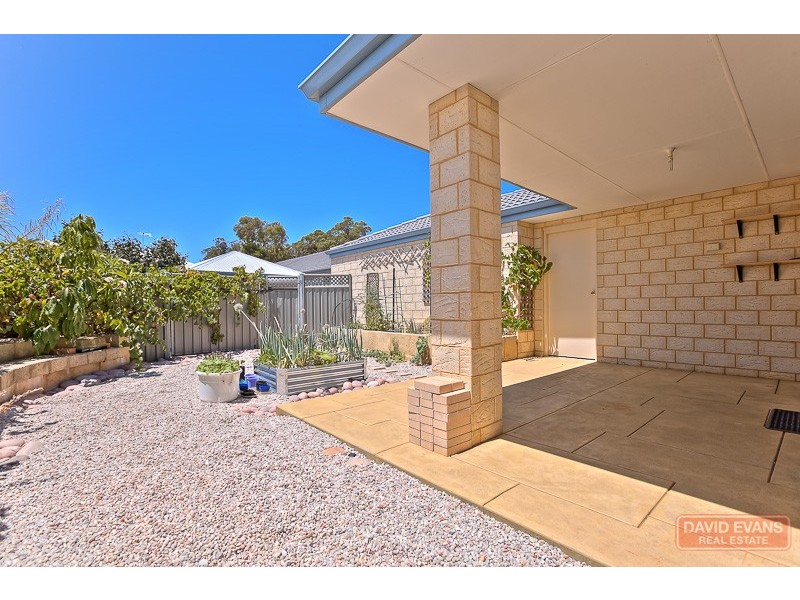 17 Wallingford Crescent, Wellard WA 6170