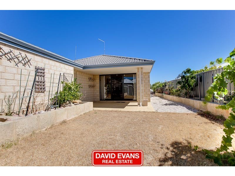 17 Wallingford Crescent, Wellard WA 6170