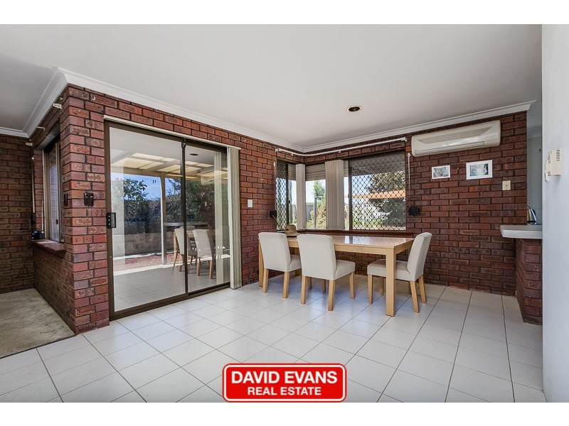 100 Donald Drive, Safety Bay WA 6169