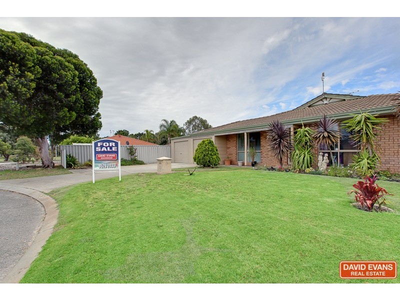 14 Bounty Court, Port Kennedy WA 6172