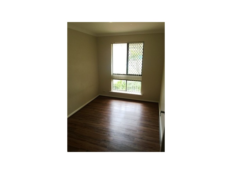 17 Cowan Street, Armadale WA 6112