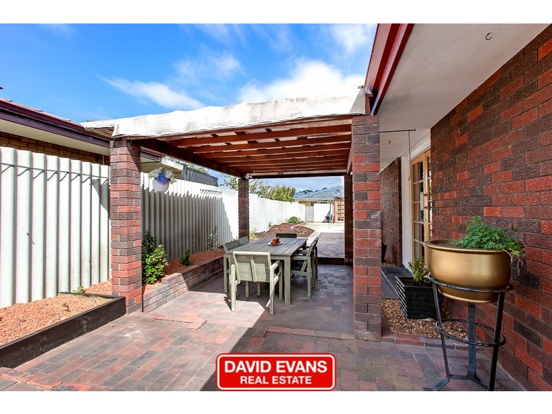 99 Unnaro Street, Hillman WA 6168