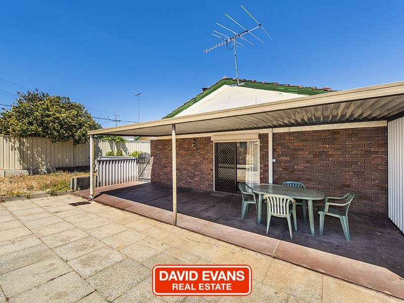 3 Monaghan Court, Hamilton Hill WA 6163