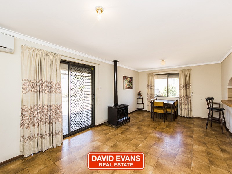 3 Monaghan Court, Hamilton Hill WA 6163