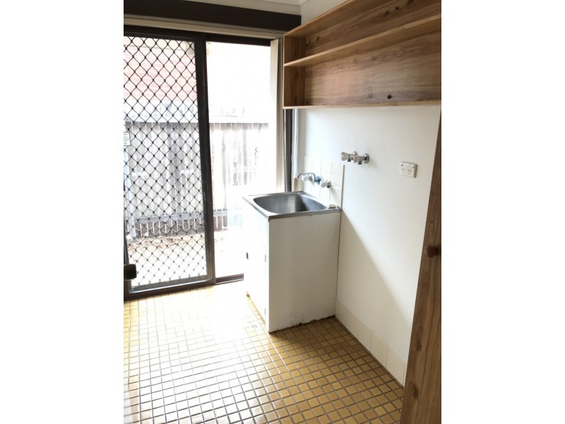 27 Linville Ave, Cooloongup WA 6168