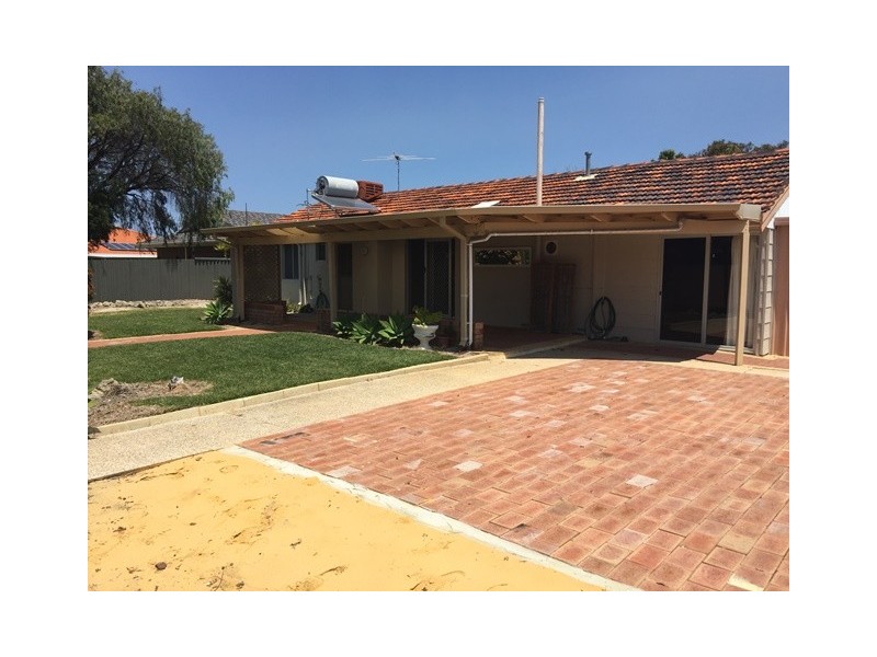 13 Cederdale Way, Safety Bay WA 6169