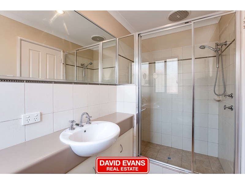 4/12 Hymus Street, Rockingham WA 6168