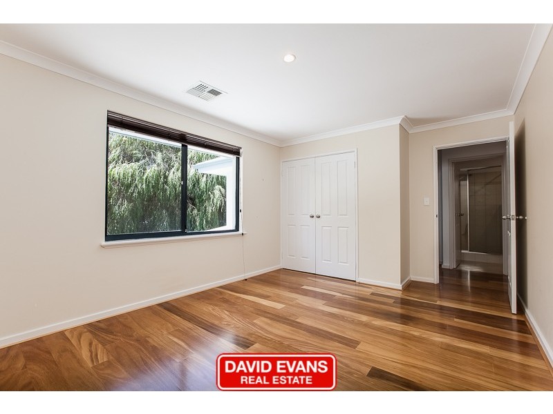 4/12 Hymus Street, Rockingham WA 6168