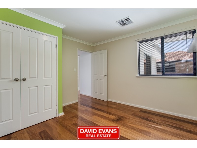 4/12 Hymus Street, Rockingham WA 6168