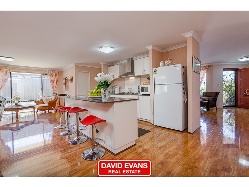 72 Burlington Drive, Baldivis WA 6171