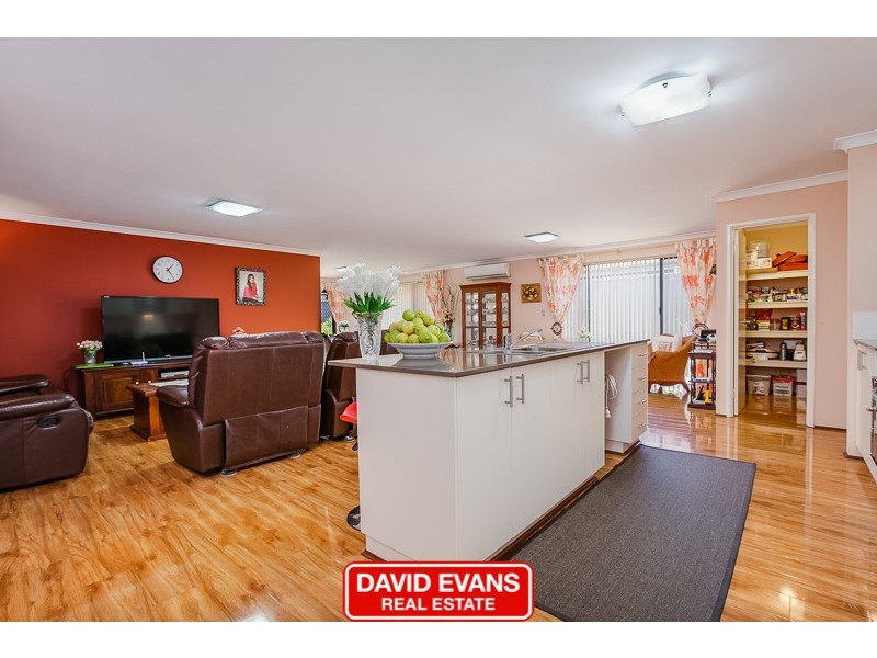 72 Burlington Drive, Baldivis WA 6171