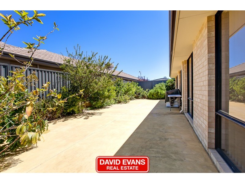 72 Burlington Drive, Baldivis WA 6171