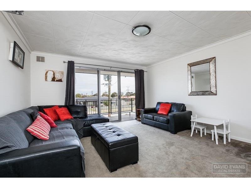 3 Seabrooke Avenue, Rockingham WA 6168