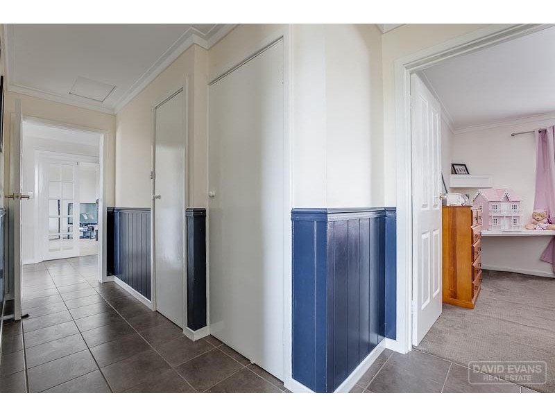 3 Seabrooke Avenue, Rockingham WA 6168