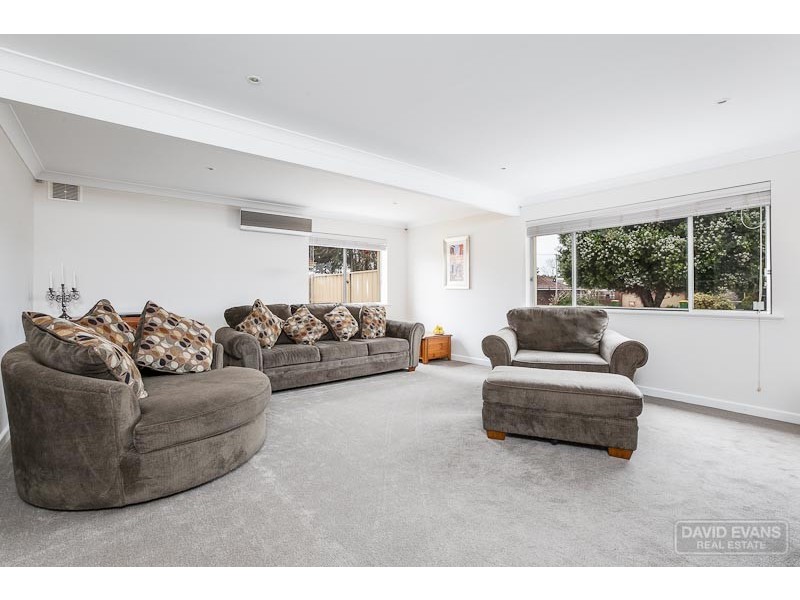 3 Seabrooke Avenue, Rockingham WA 6168