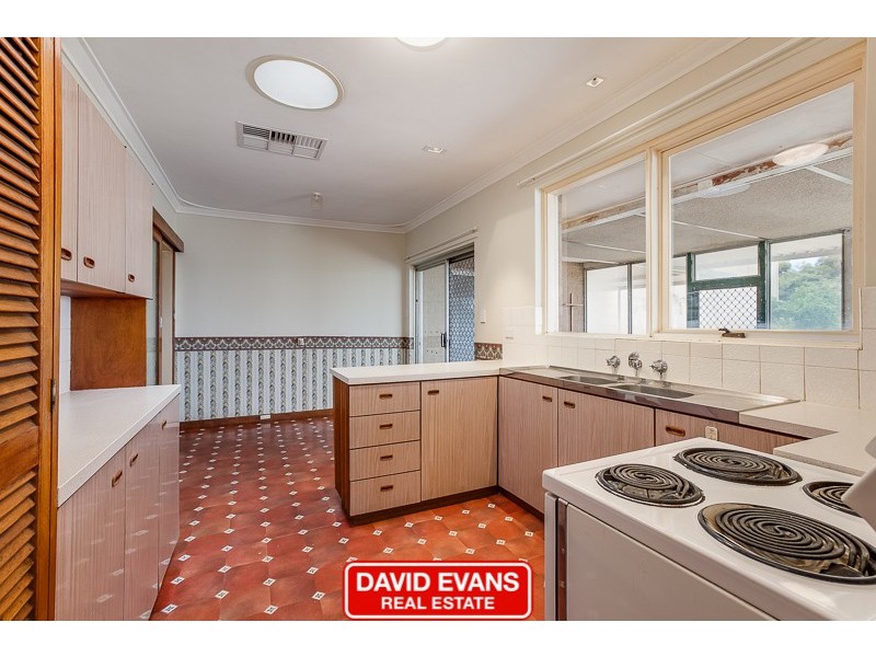 14 Clarinda Avenue, Orelia WA 6167