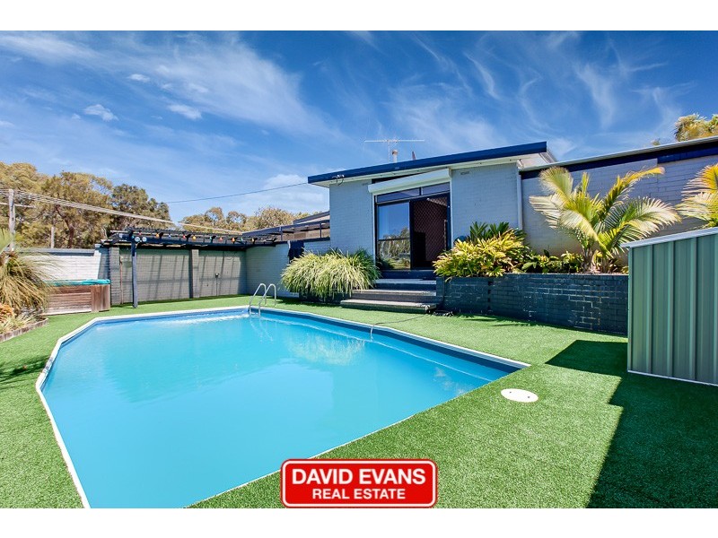 1 Chester Court, Orelia WA 6167