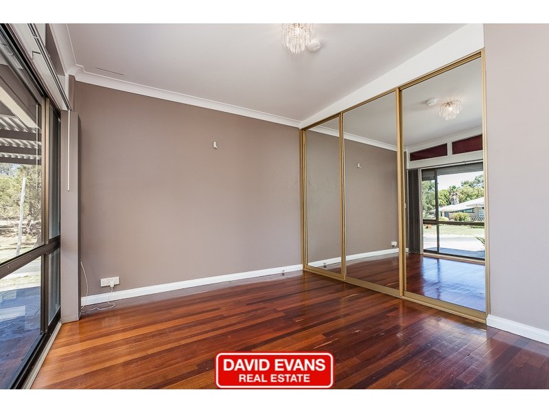 1 Chester Court, Orelia WA 6167