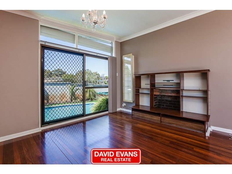 1 Chester Court, Orelia WA 6167