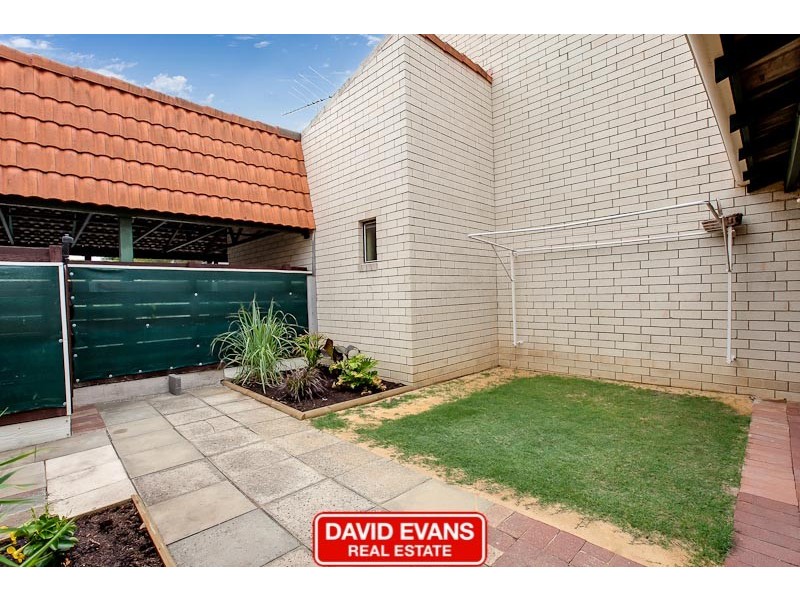 11/13 Merope Close, Rockingham WA 6168