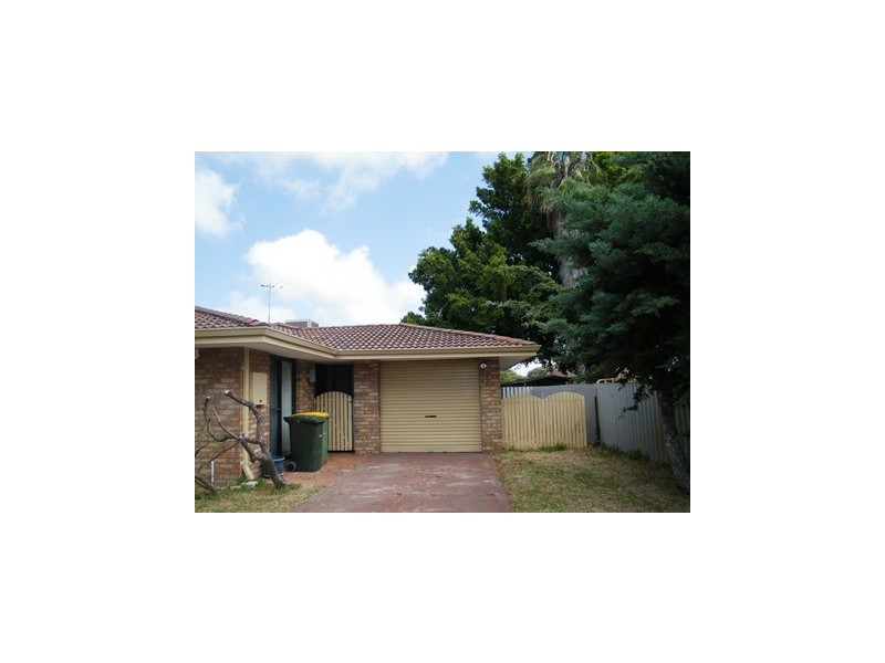 30 Goongarrie Drive, Waikiki WA 6169