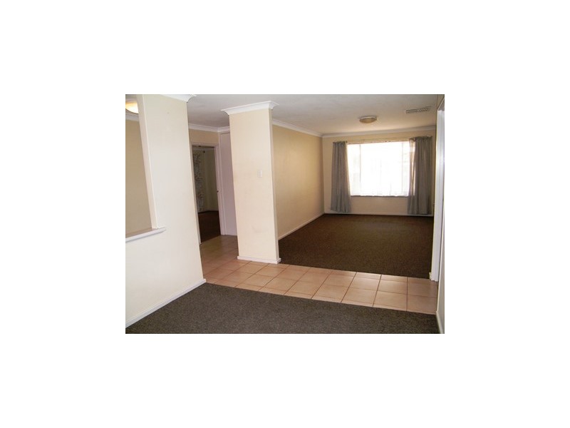 30 Goongarrie Drive, Waikiki WA 6169