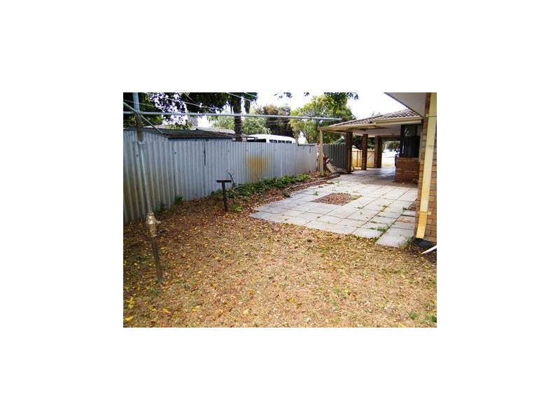 30 Goongarrie Drive, Waikiki WA 6169