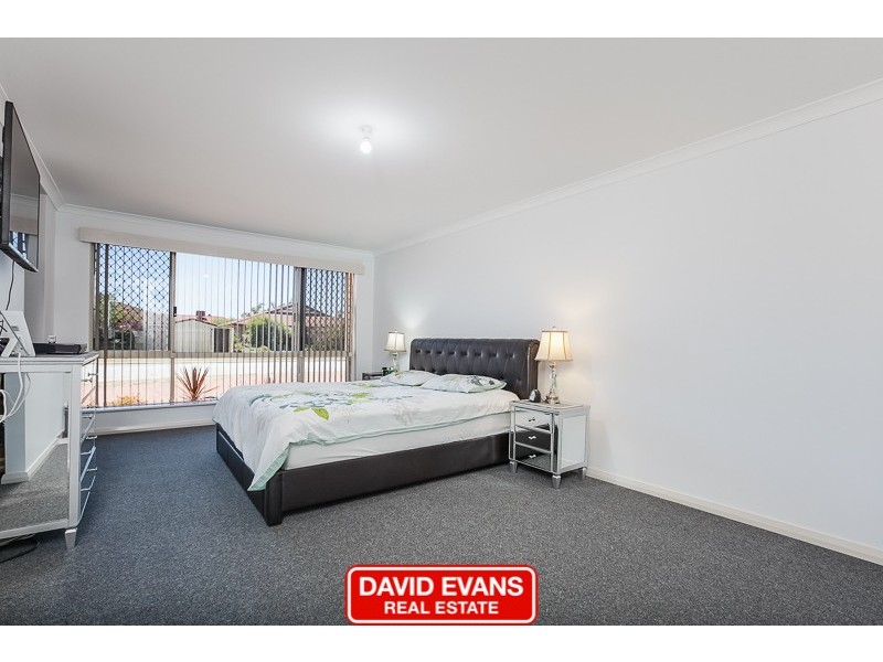 26 Parkland Drive, Warnbro WA 6169