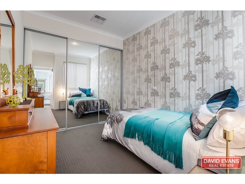 8 Parakeet Bend, Baldivis WA 6171