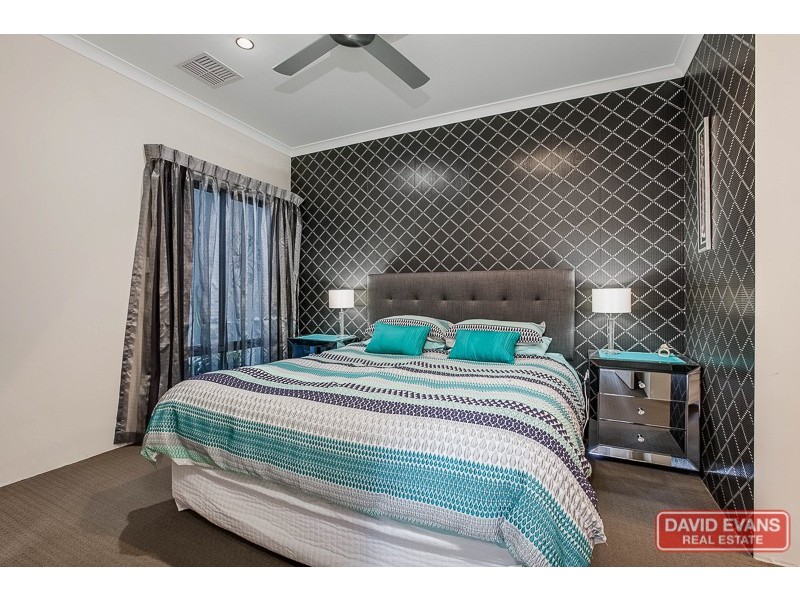 8 Parakeet Bend, Baldivis WA 6171