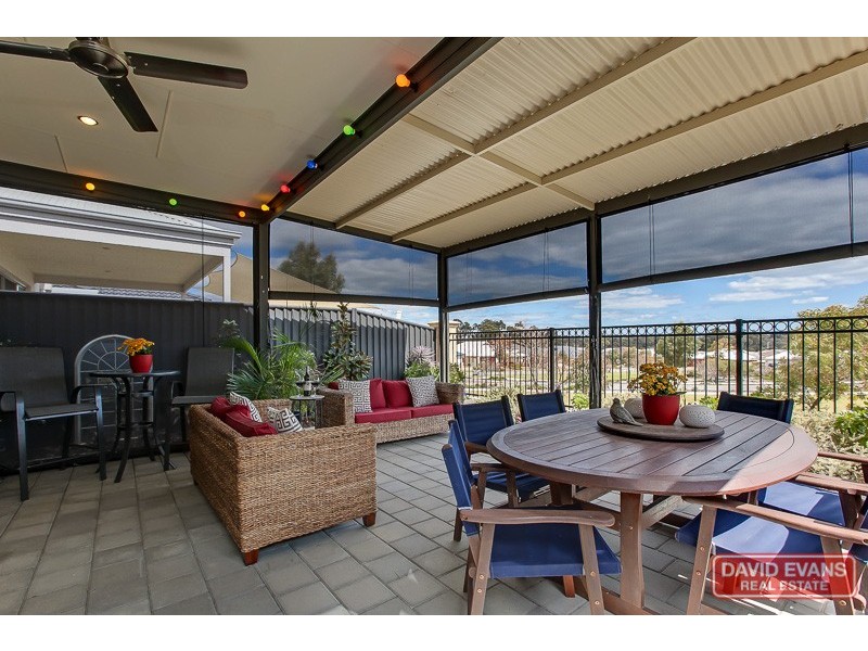 8 Parakeet Bend, Baldivis WA 6171