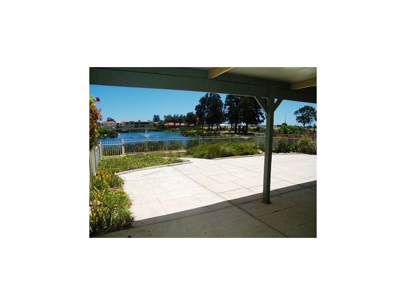 6/26 Fletcher Street, Rockingham WA 6168