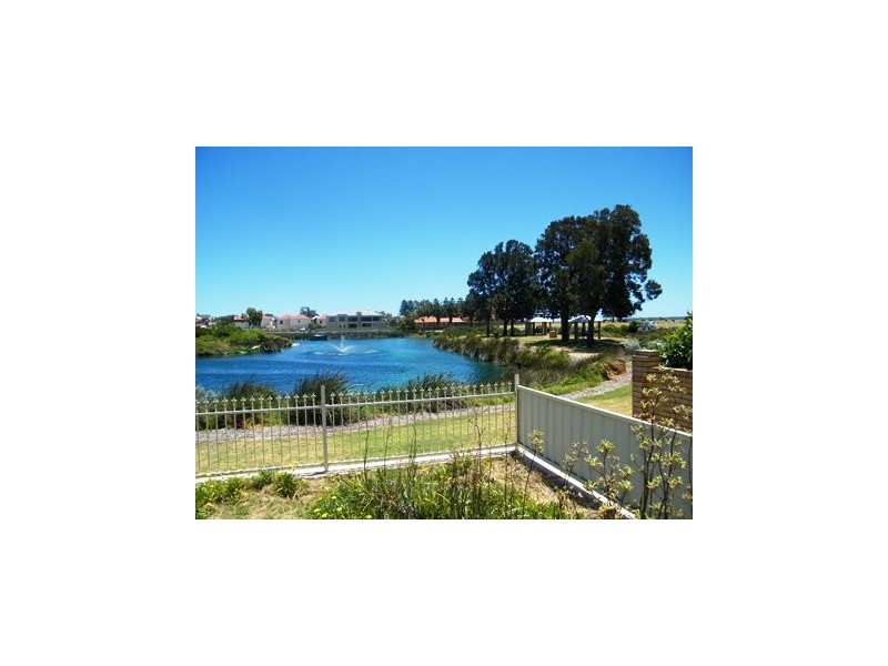 6/26 Fletcher Street, Rockingham WA 6168