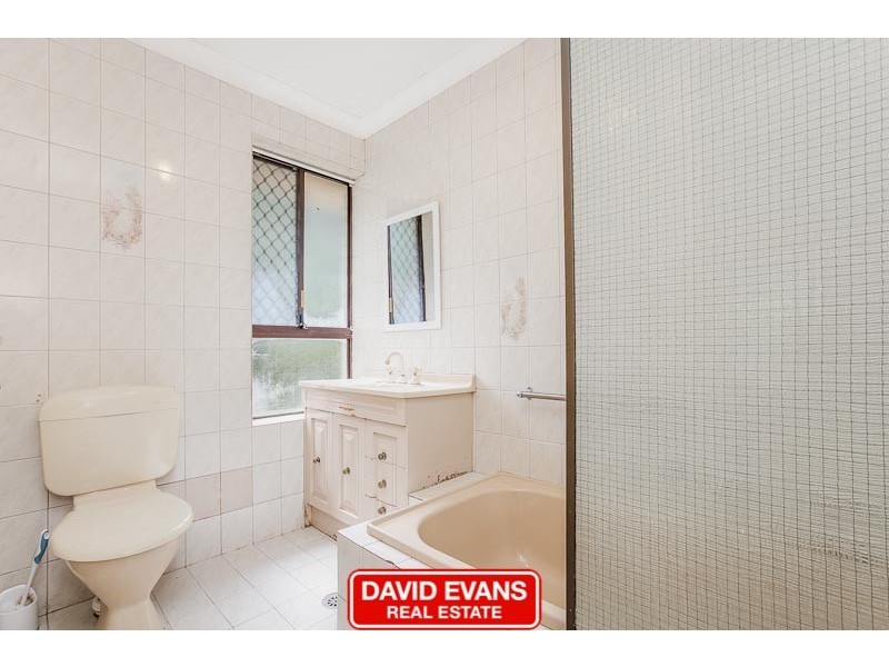 16 Kingallon Court, Rockingham WA 6168