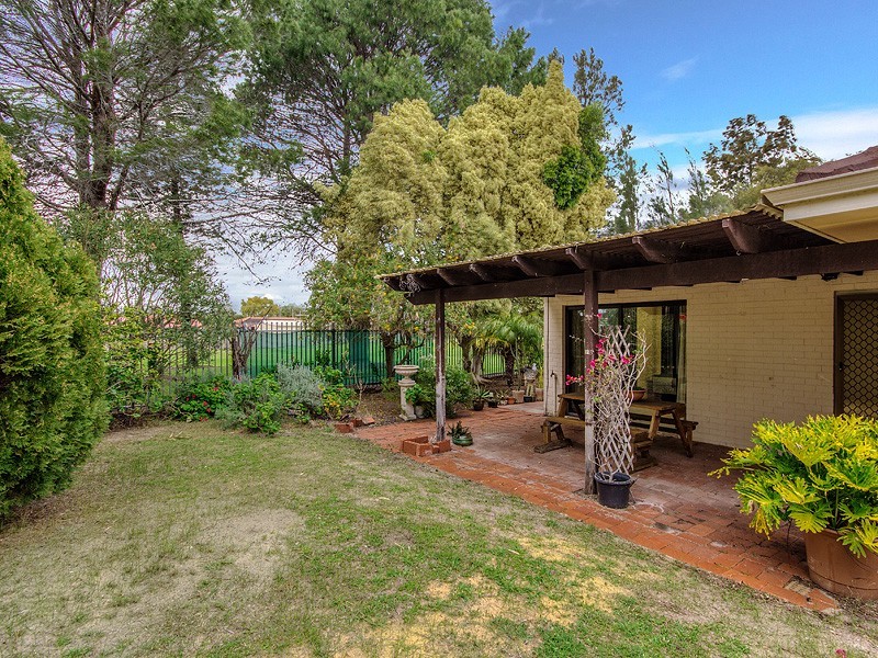 16 Kingallon Court, Rockingham WA 6168