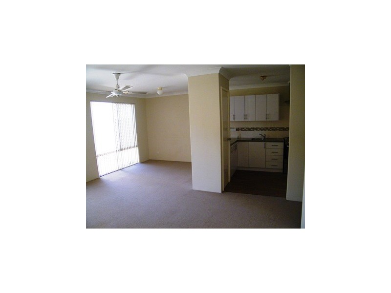 9/14 Hefron Street, Rockingham WA 6168