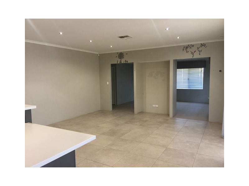 28 Vernon Gough Drive, Baldivis WA 6171