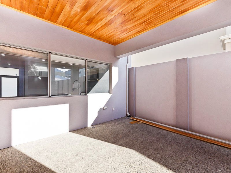 32 Emma Street, Rockingham WA 6168