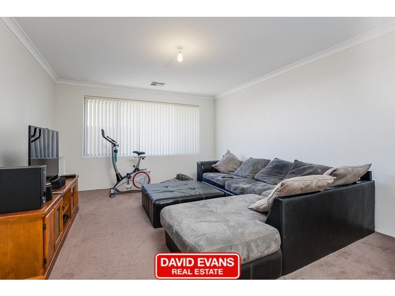 43 Sellafield Bend, Waikiki WA 6169