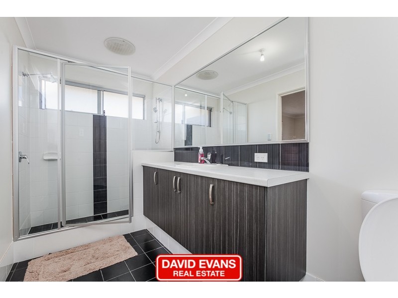 43 Sellafield Bend, Waikiki WA 6169