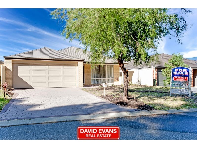 32 Lorne Bend, Secret Harbour WA 6173